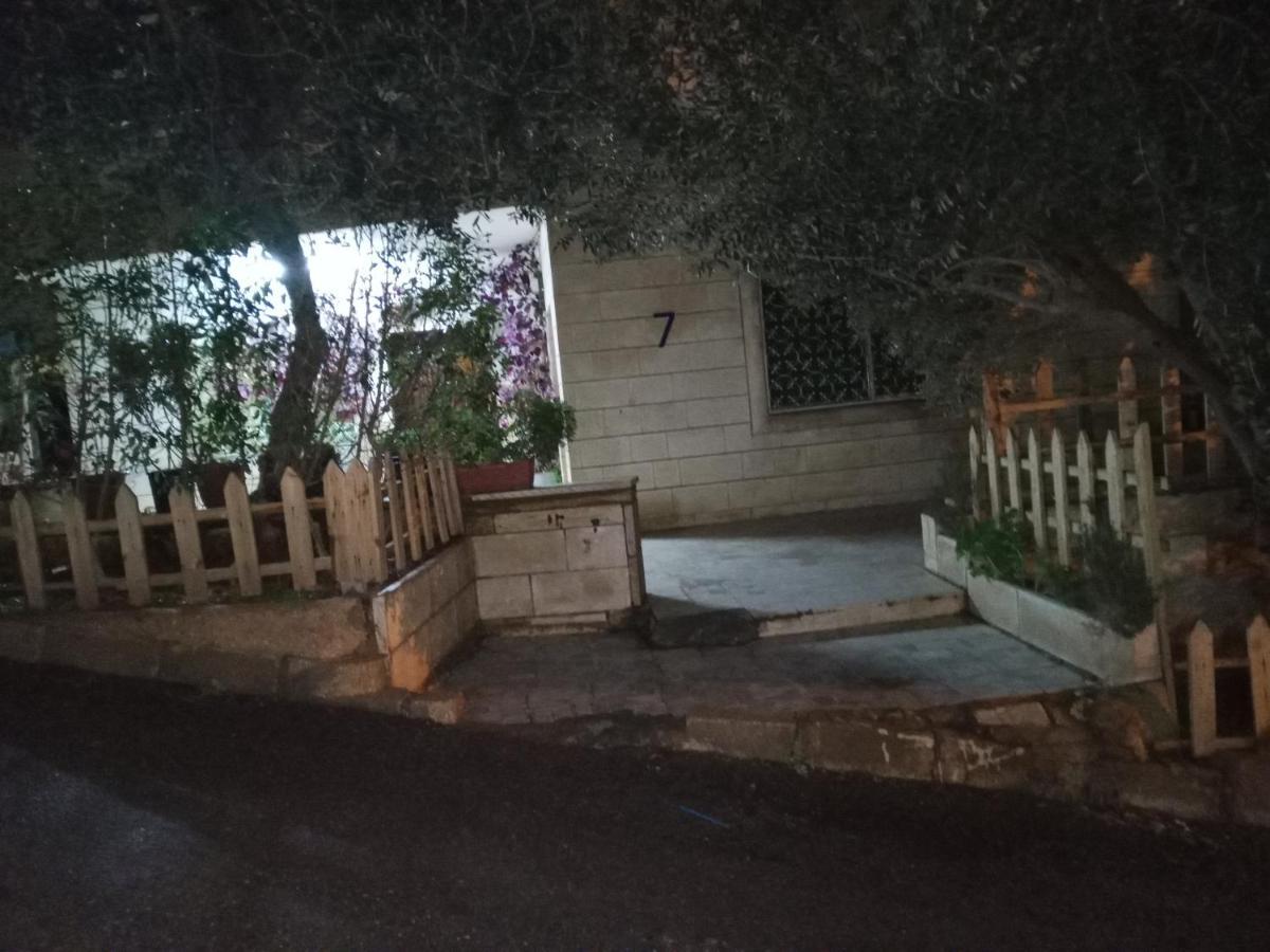 Flower Jarash Exterior foto