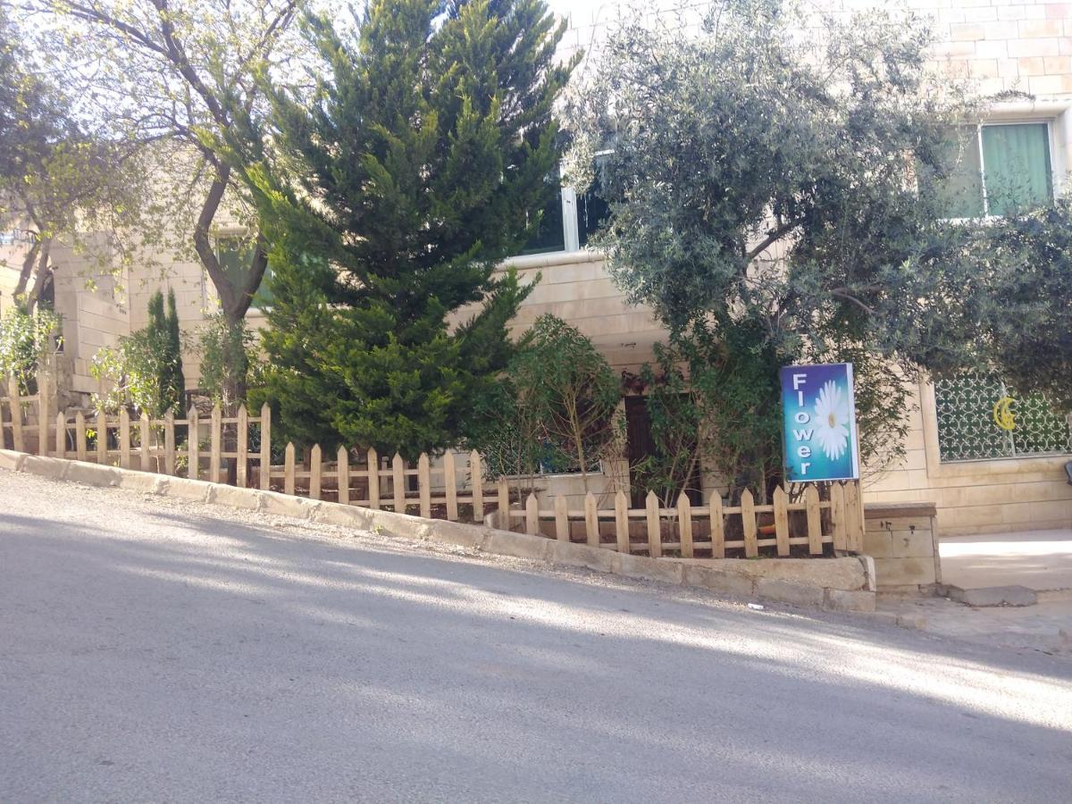 Flower Jarash Exterior foto